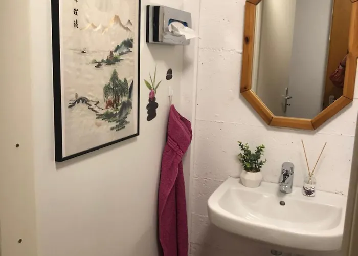 Beachroom 19m2 With Mountain View Evilard